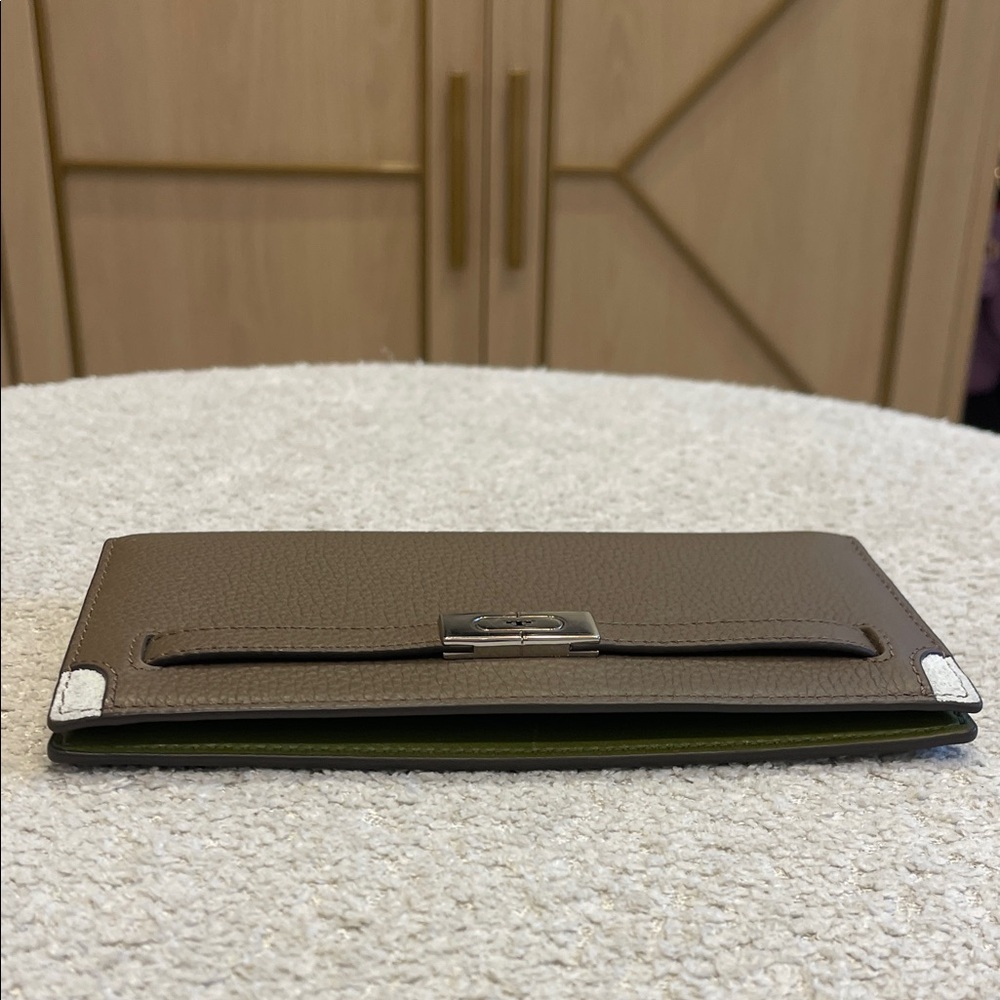Tory Burch Pebbled Slim Leather Wallet - Picture 5 of 6